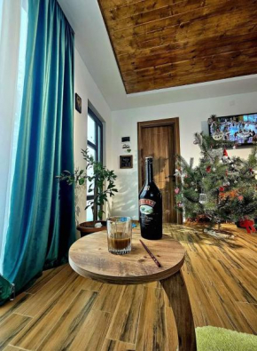 WoodStar/ტყის ვარსკვლავი